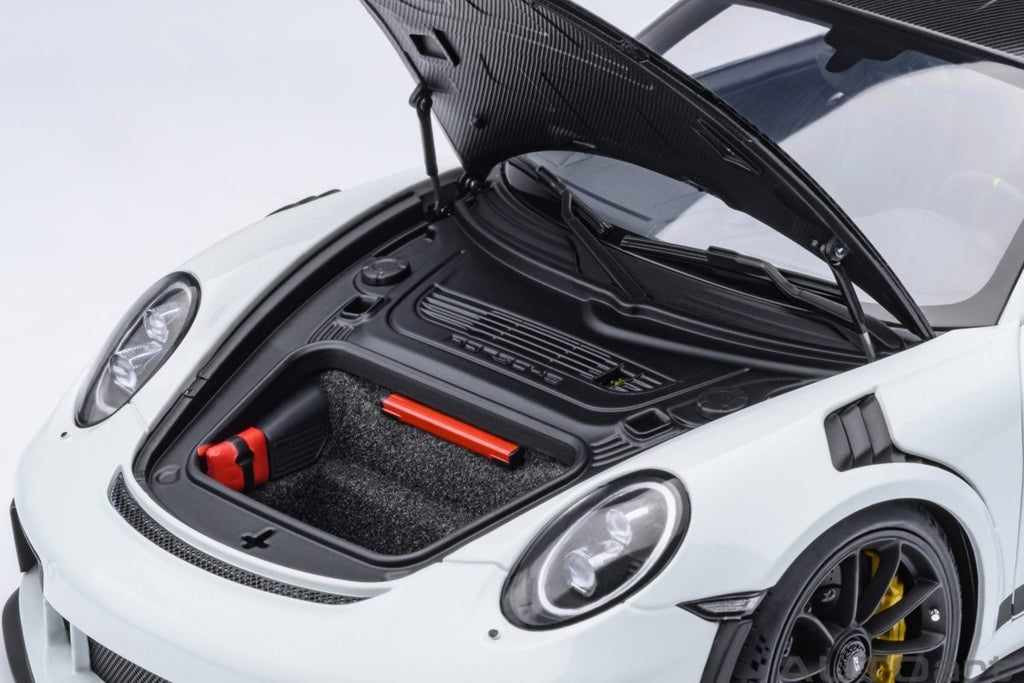AUTOART - 1/18 - Porsche 911 (991.2) GT3 RS Weissach Package (White) - Garage 73