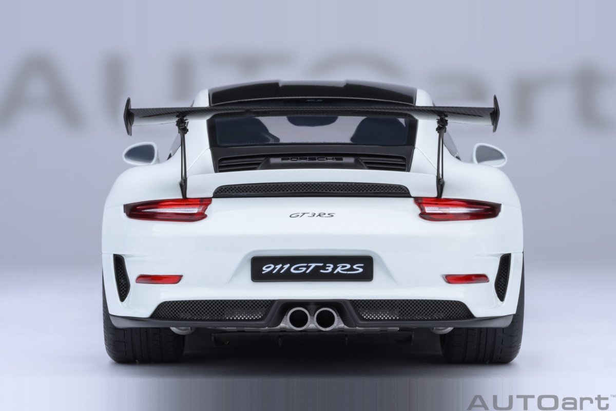 1/18 Porsche 911 GT3 RS Weissach Package Diecast Model – Garage 73