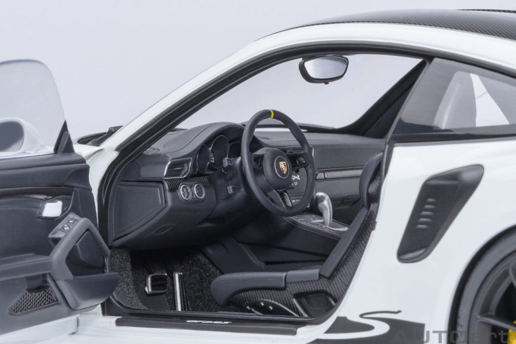AUTOART - 1/18 - Porsche 911 (991.2) GT3 RS Weissach Package (White) - Garage 73