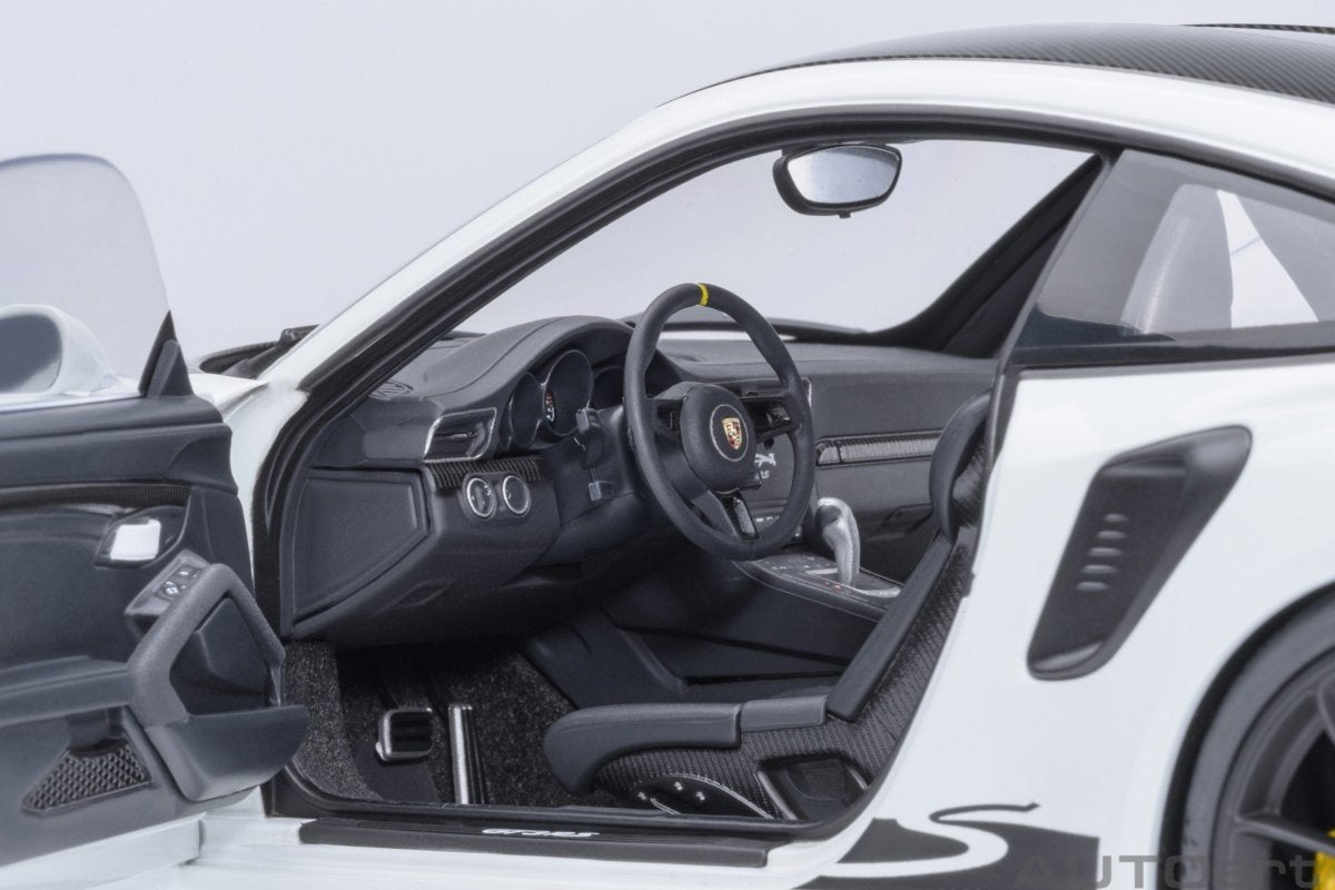 AUTOART - 1/18 - Porsche 911 (991.2) GT3 RS Weissach Package (White) - Garage 73