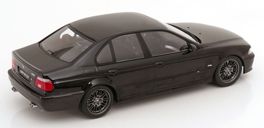 BMW M5 E39 1998 Black 1:18 Diecast Model Car — KK-Scale - Garage 73