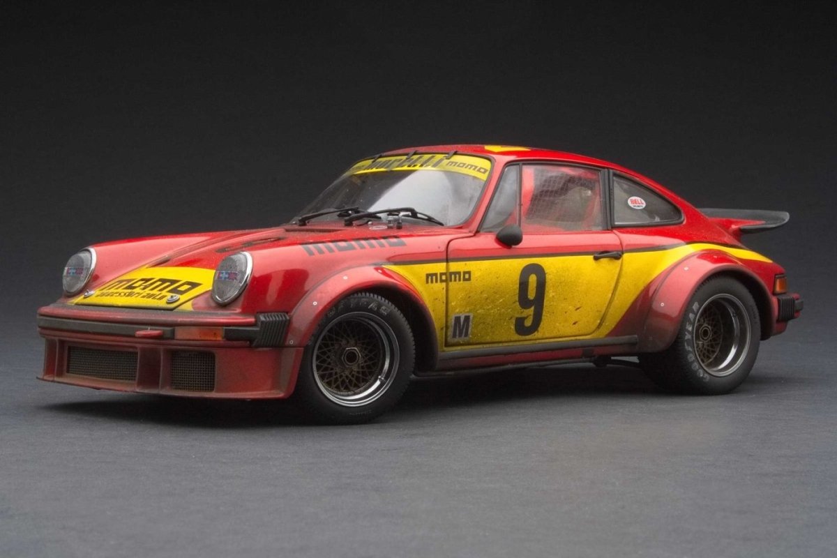 EXOTO - 1/18 - PORSCHE 934 RSR - EXOTO - 1/18 - PORSCHE 934 RSR - GT Winner, 1977 Silverstone 6 Hours - Finish Line Plus - Garage 73