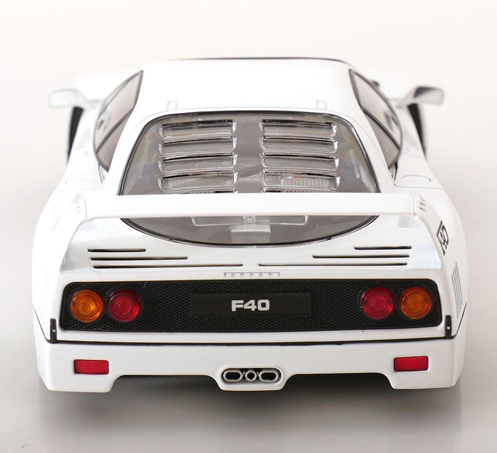 KK-SCALE - 1/18 - FERRARI - F40 Brunei white - Garage 73