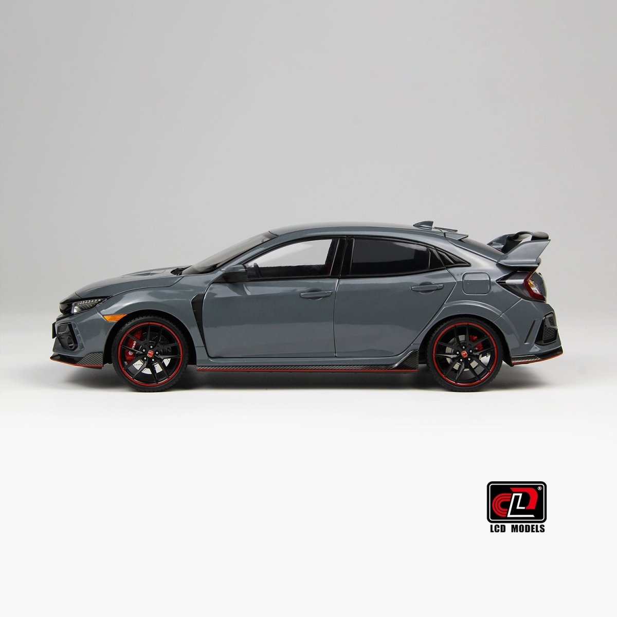 LCD 1/18 Honda Civic Type R FK8 2020 - Cement Grey - Garage 73