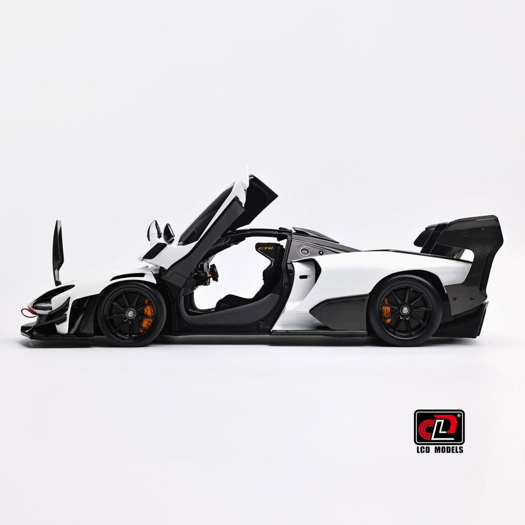 LCD 1/18 MCLAREN SENNA GTR - WHITE - Garage 73