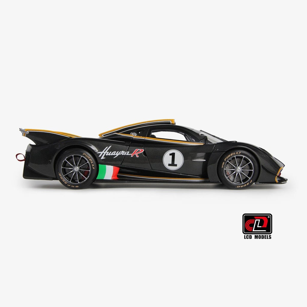 LCD 1/18 Pagani Huayra R - Black Carbon - Garage 73