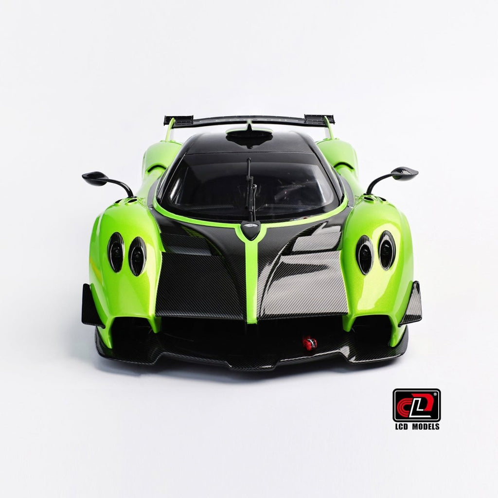 LCD 1/18 Pagani Huayra R - Green - Garage 73