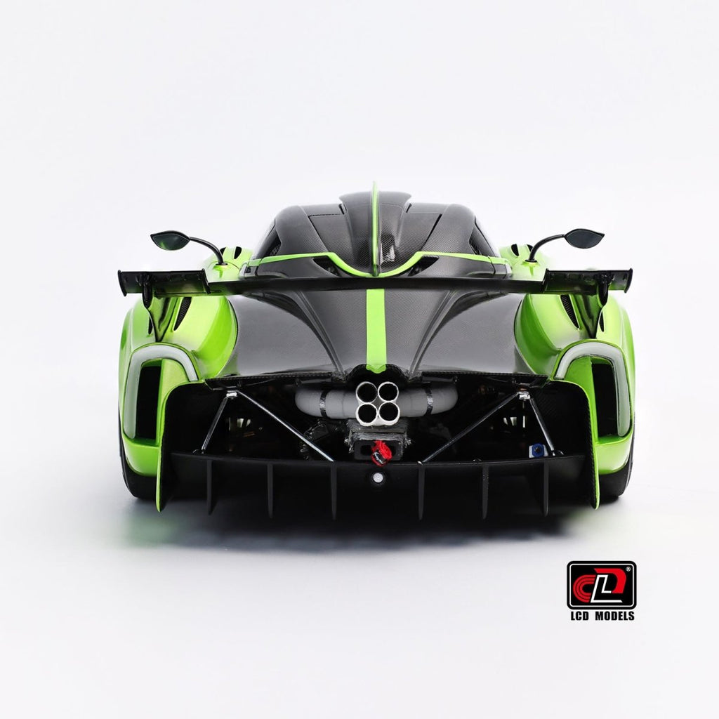 LCD 1/18 Pagani Huayra R - Green - Garage 73