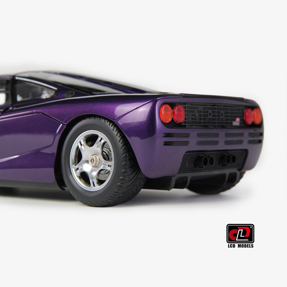 LCD 1/18 Purple McLaren F1 Diecast Model Car - Garage 73