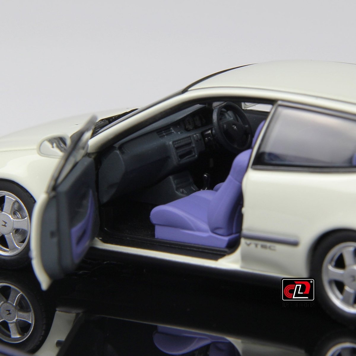 1/43 Honda CIVIC SiR II(EG6)-White LCD Model – Garage 73