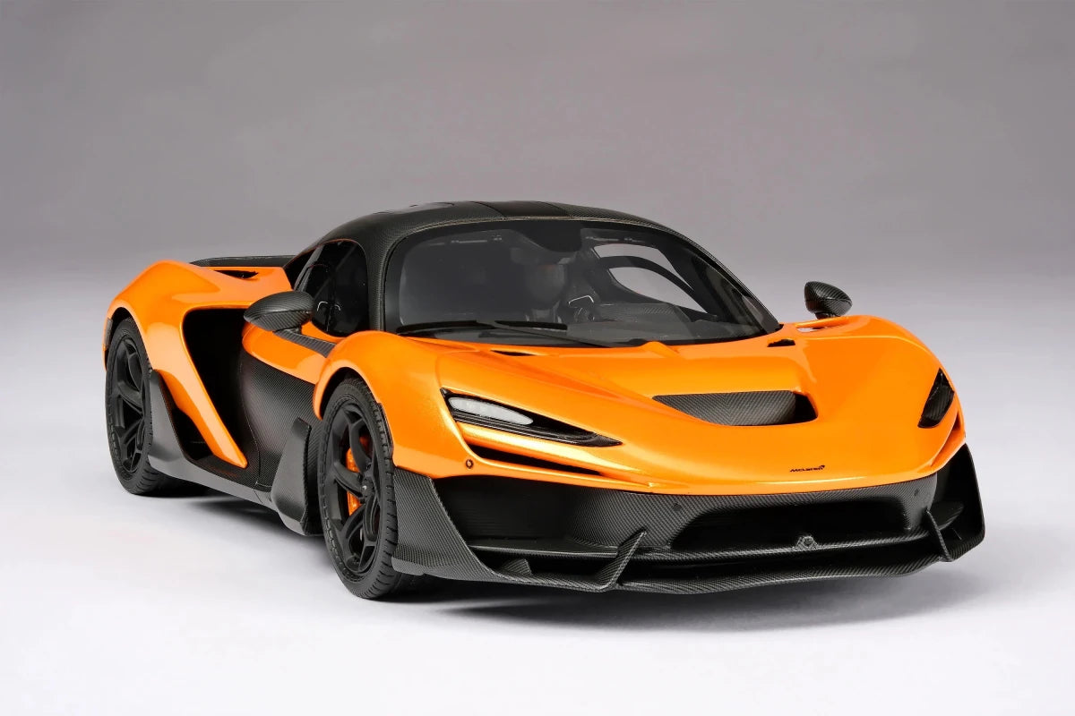 McLaren W1 2025 Papaya Spark 1:18 Model Car — Amalgam - Garage 73
