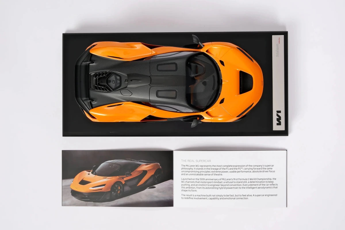 McLaren W1 2025 Papaya Spark 1:18 Model Car — Amalgam - Garage 73