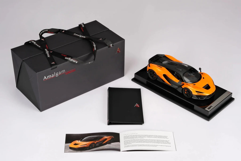 McLaren W1 2025 Papaya Spark 1:18 Model Car — Amalgam - Garage 73