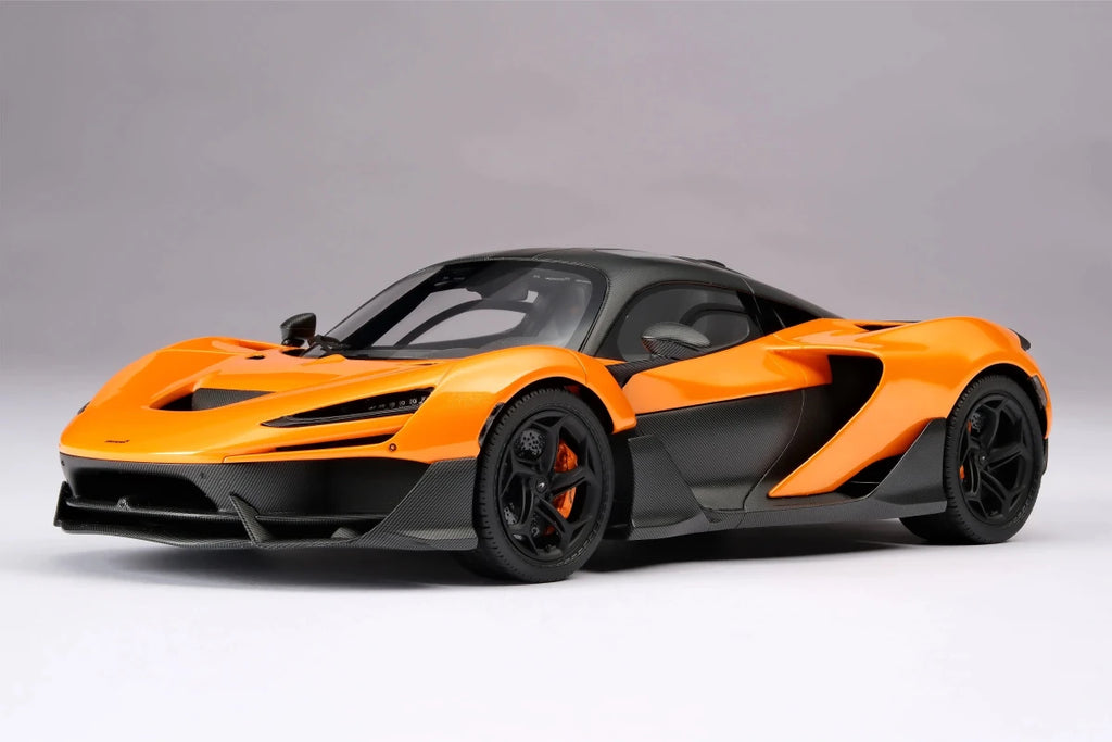 McLaren W1 2025 Papaya Spark 1:18 Model Car — Amalgam - Garage 73