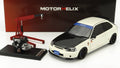 Motorhelix 1/18 CIVIC EK9 TYPE R SPOON WITH ENGINE AND ACCESSORIES 1999 - Garage 73