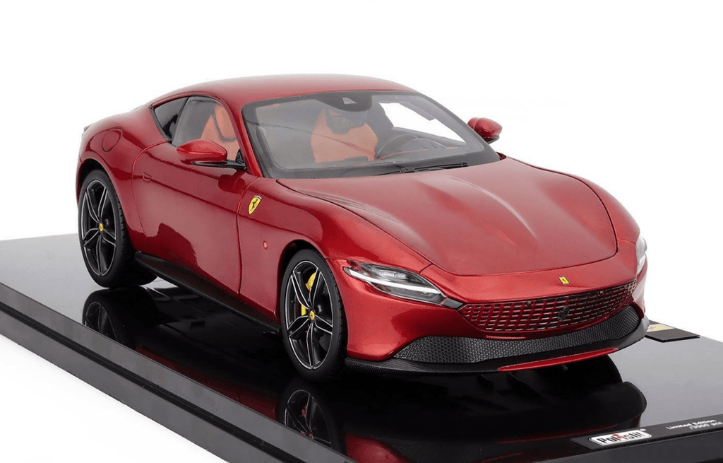 POLISTIL 1/18 FERRARI - ROMA 2019 - MAGMA RED WITH SHOWCASE - Garage 73