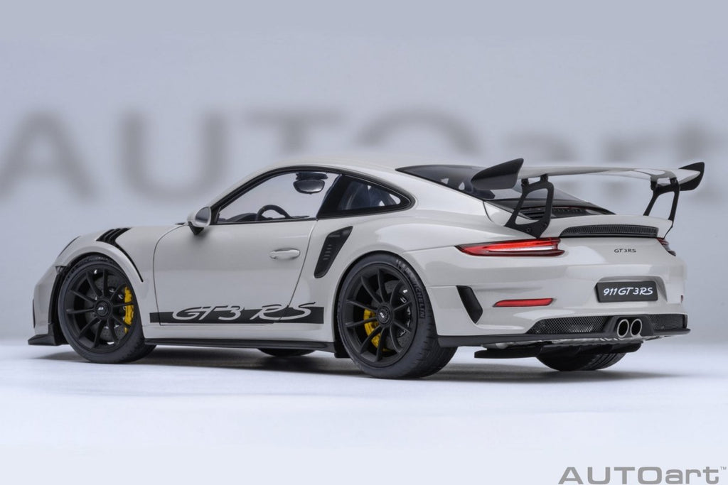 1:18 Porsche 911 991.2 GT3 RS Crayon Diecast Car by AutoArt