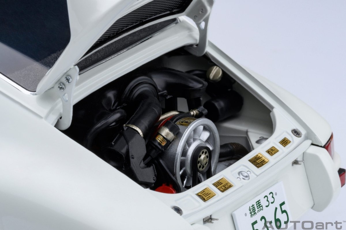 Porsche 911 Carrera RS 2.7 Circuit Wolf 1:18 Diecast Model Car — AutoArt - Garage 73