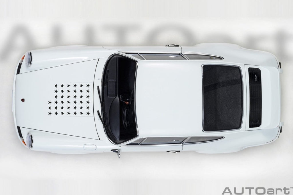 Porsche 911 Carrera RS 2.7 Circuit Wolf 1:18 Diecast Model Car — AutoArt - Garage 73