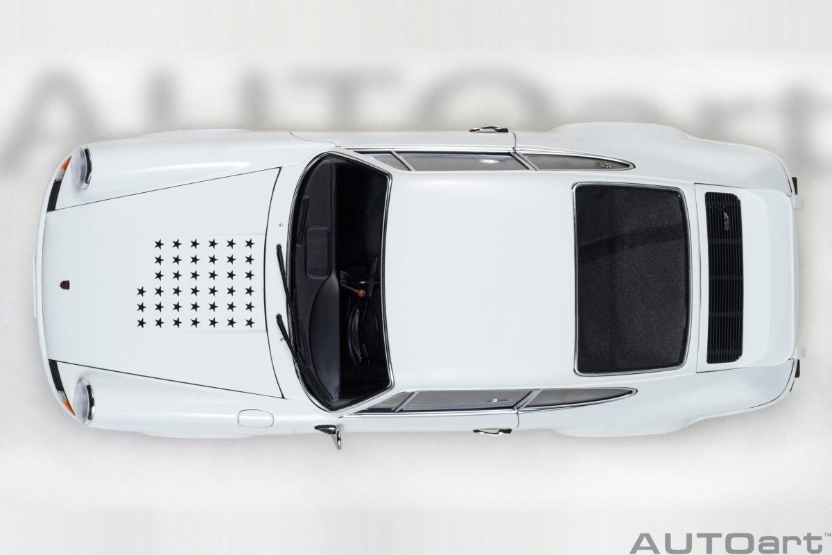 Porsche 911 Carrera RS 2.7 Circuit Wolf 1:18 Diecast Model Car — AutoArt - Garage 73