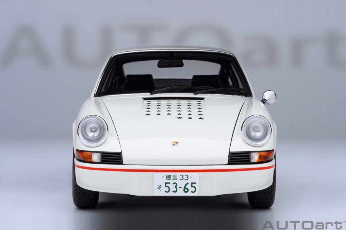 Porsche 911 Carrera RS 2.7 Circuit Wolf 1:18 Diecast Model Car — AutoArt - Garage 73