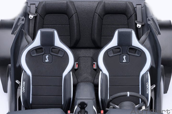 AUTOART - 1/18 - FORD MUSTANG SHELBY GT500 (GRABBER BLUE) - Garage 73