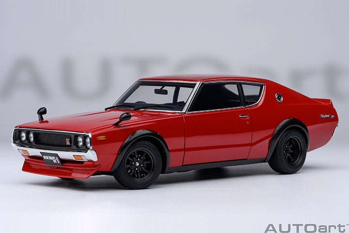AUTOART - 1/18 - NISSAN SKYLINE 2000 GT - R TUNED VERSION (RED) - Garage 73