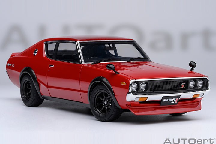 AUTOART - 1/18 - NISSAN SKYLINE 2000 GT - R TUNED VERSION (RED) - Garage 73