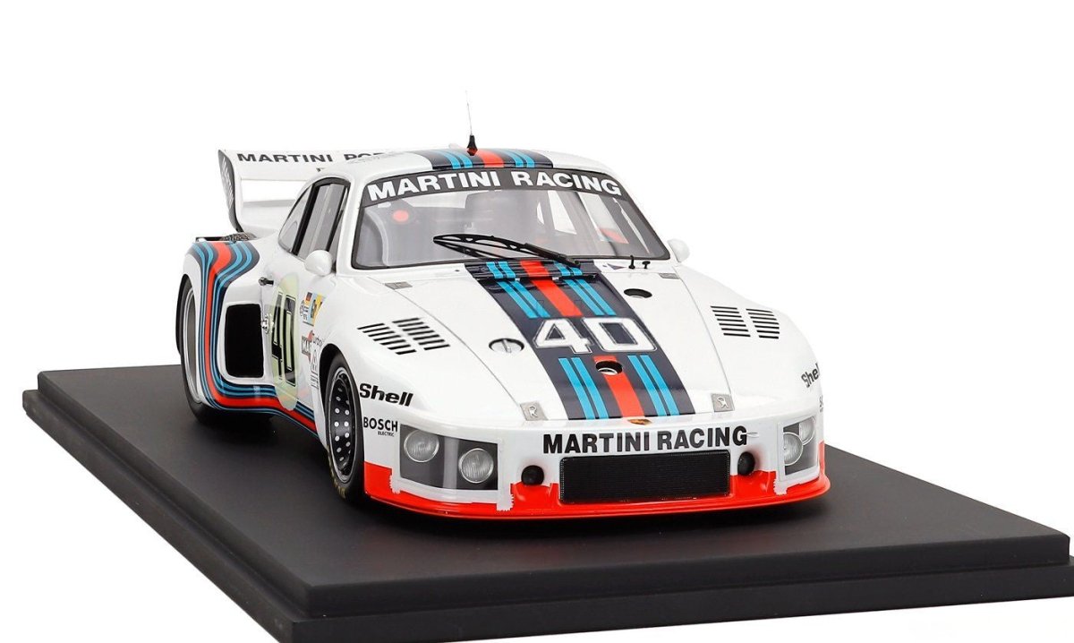 SPARK - 1/18 - PORSCHE - 935 3.0L F6 TURBO TEAM MARTINI RACING - Garage 73